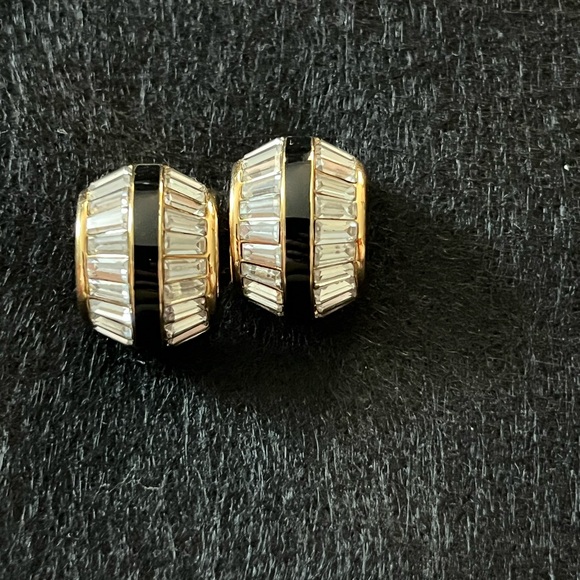 Vintage Christian Dior Swarovski Crystal Gold Plated Earrings Clip-On - Picture 3 of 12